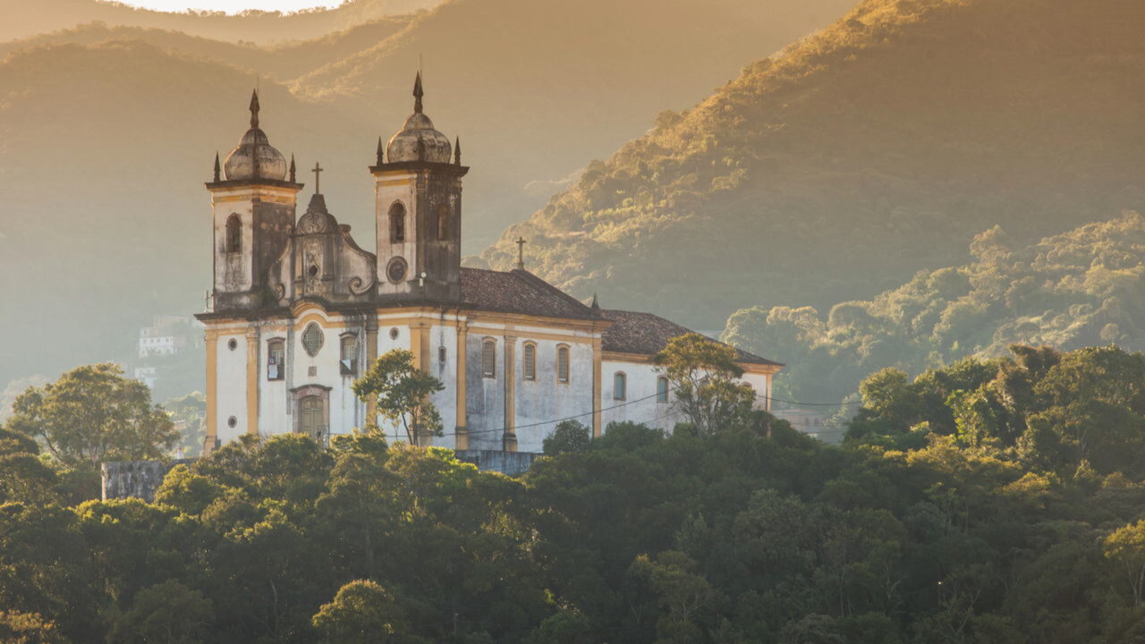 A cidade com 13 igrejas revestidas de ouro que foi o primeiro lugar do Brasil reconhecido internacionalmente