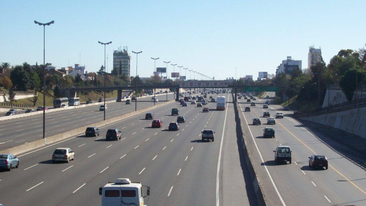 30.000 km cruzando 14 países: a estrada reconhecida pelo Guinness como a mais longa do mundo começa no Alasca