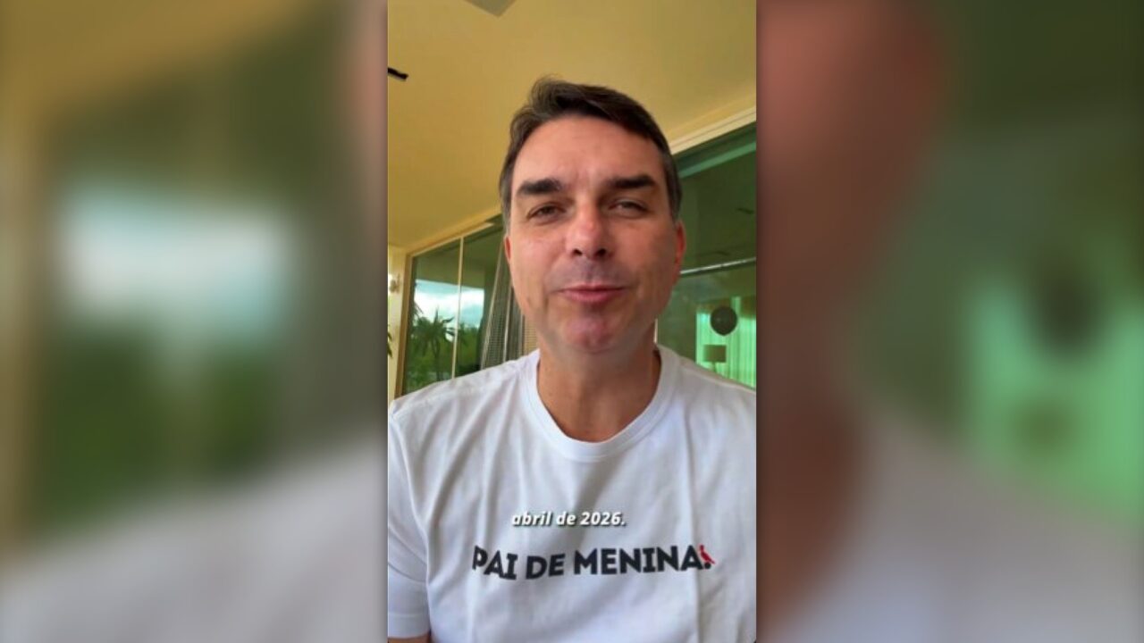 Crusoé: Flávio Bolsonaro, “pai de menina”