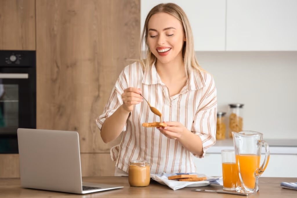 Pasta de amendoim: veja 4 benefícios e como escolher a versão certa