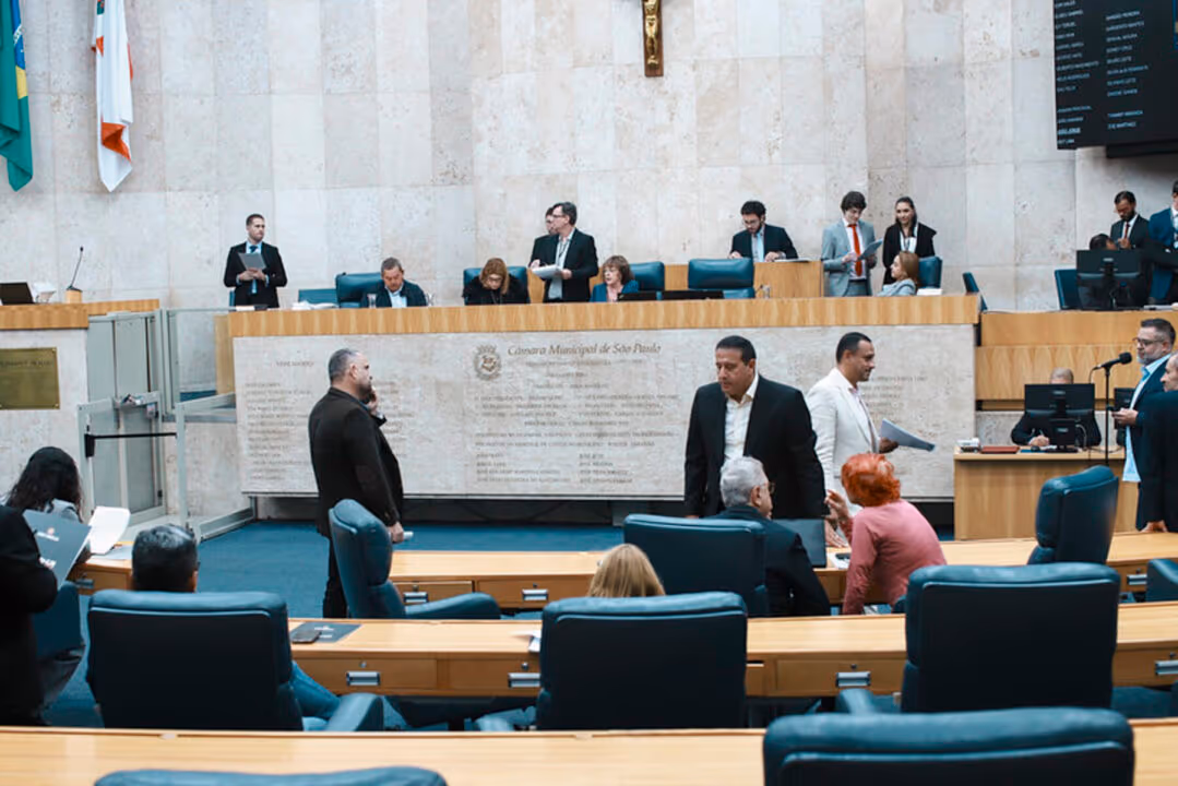 Câmara de São Paulo aprova projeto que proíbe crianças na Parada LGBT