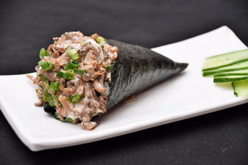 Temaki: 3 receitas fáceis e leves para fazer em casa