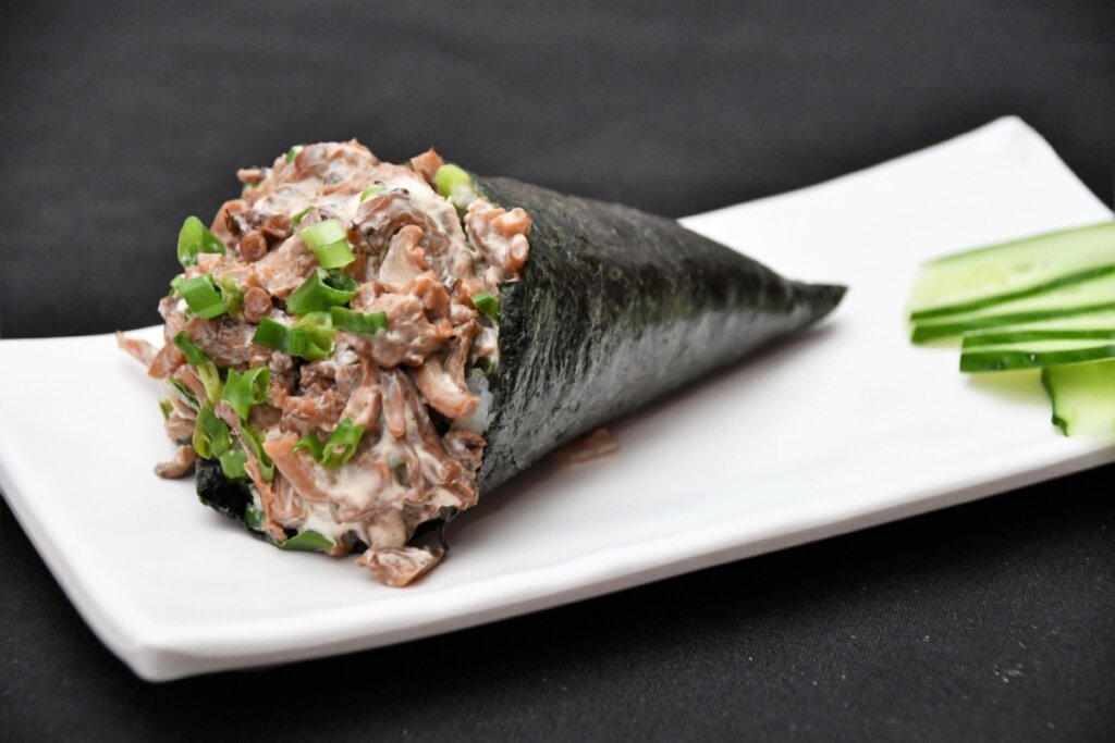 Temaki: 3 receitas fáceis e leves para fazer em casa