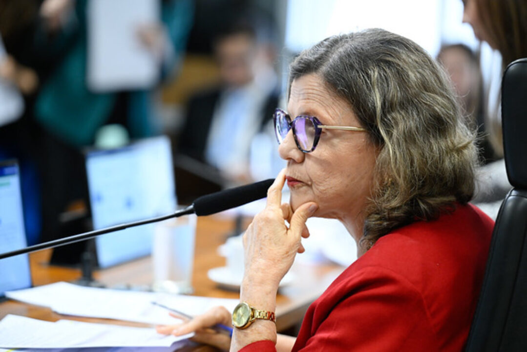 Lula escolhe Teresa Leitão como nova líder do governo no Senado