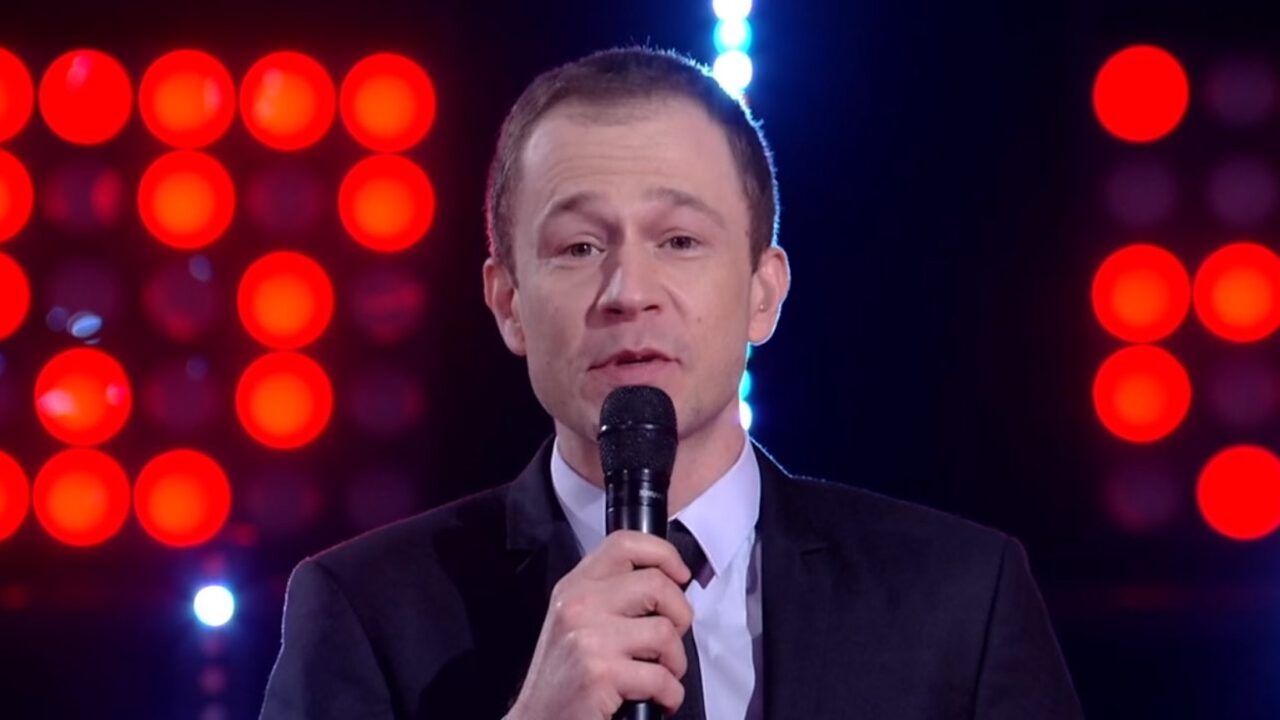 SBT escala The Voice Brasil para frear futebol da Globo