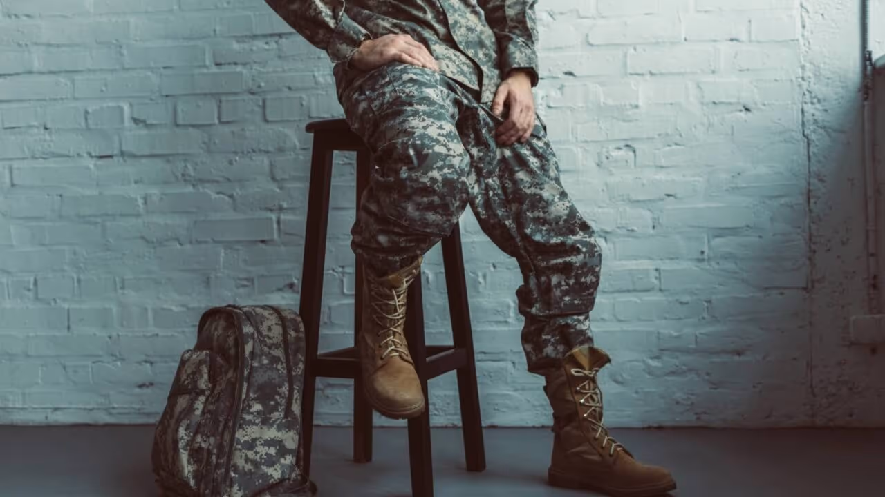 O segredo dos uniformes militares que usam nanotecnologia para camuflar o calor do corpo humano
