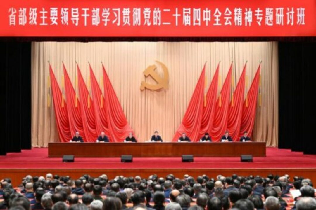 Dois ex-ministros são sentenciados à morte na China