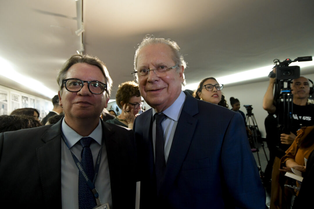 “Ganhamos cinco das seis” eleições, diz Dirceu