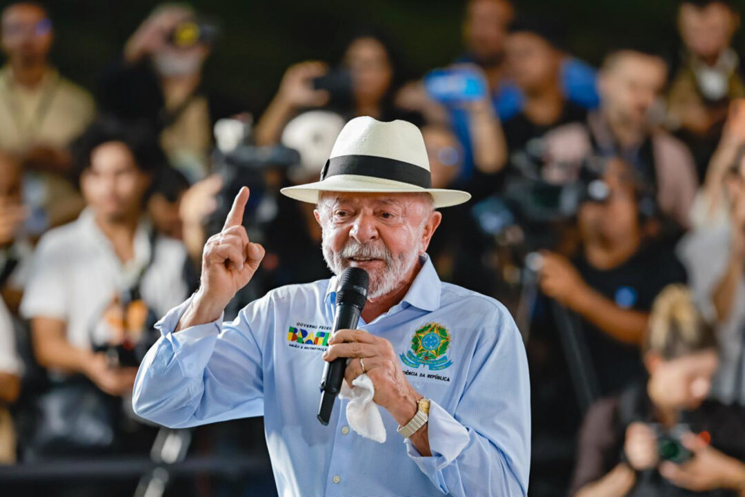 Lula reage a pressão dos EUA e diz que Brasil não adotará postura de “vira-lata”