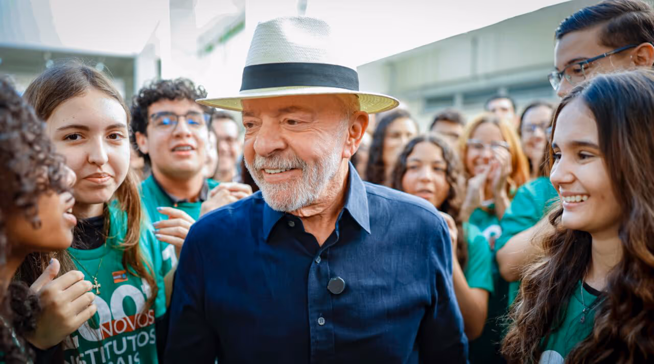 Lula pede para ministros não apresentarem “nada novo” até o fim das eleições