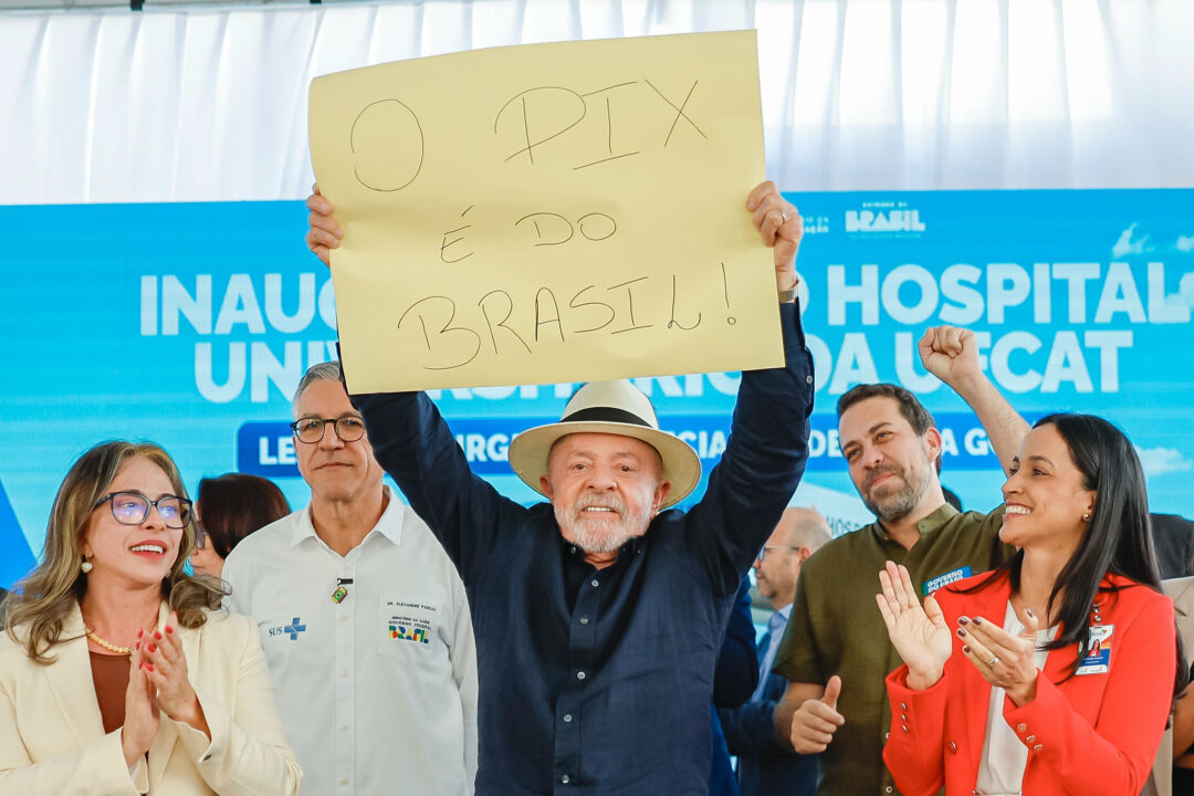 Crusoé: Lula não quer negociar com os EUA