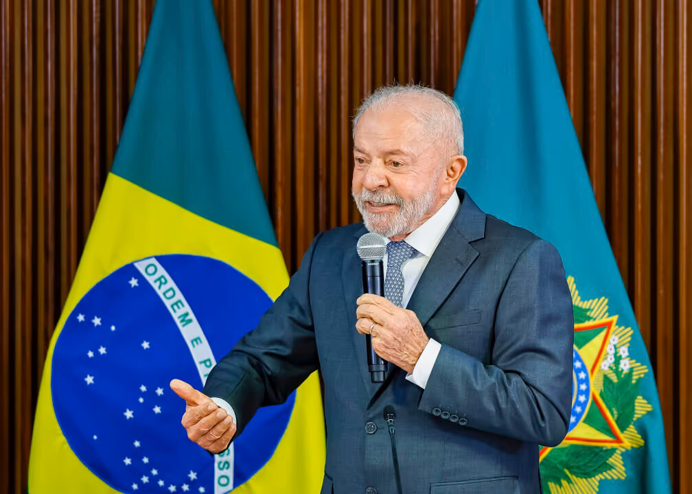 Crusoé: Lula preocupado com o ‘Não vai ter Copa’ no México
