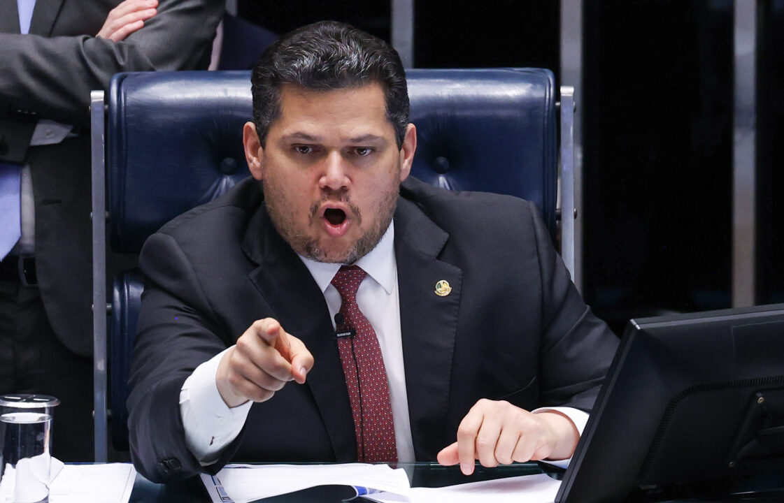 “Todos têm que ter a presunção da inocência”, diz Alcolumbre sobre Jaques Wagner