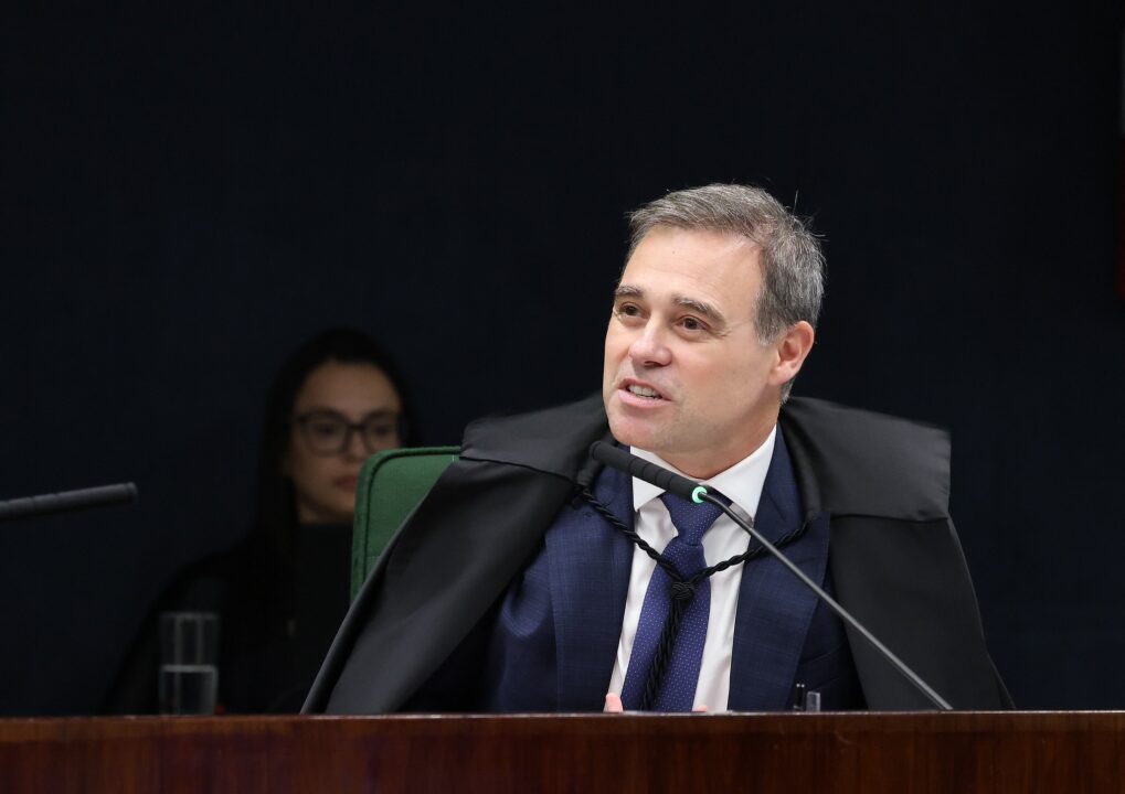 Mendonça nega remover vídeo de Flávio que associa PT ao PCC
