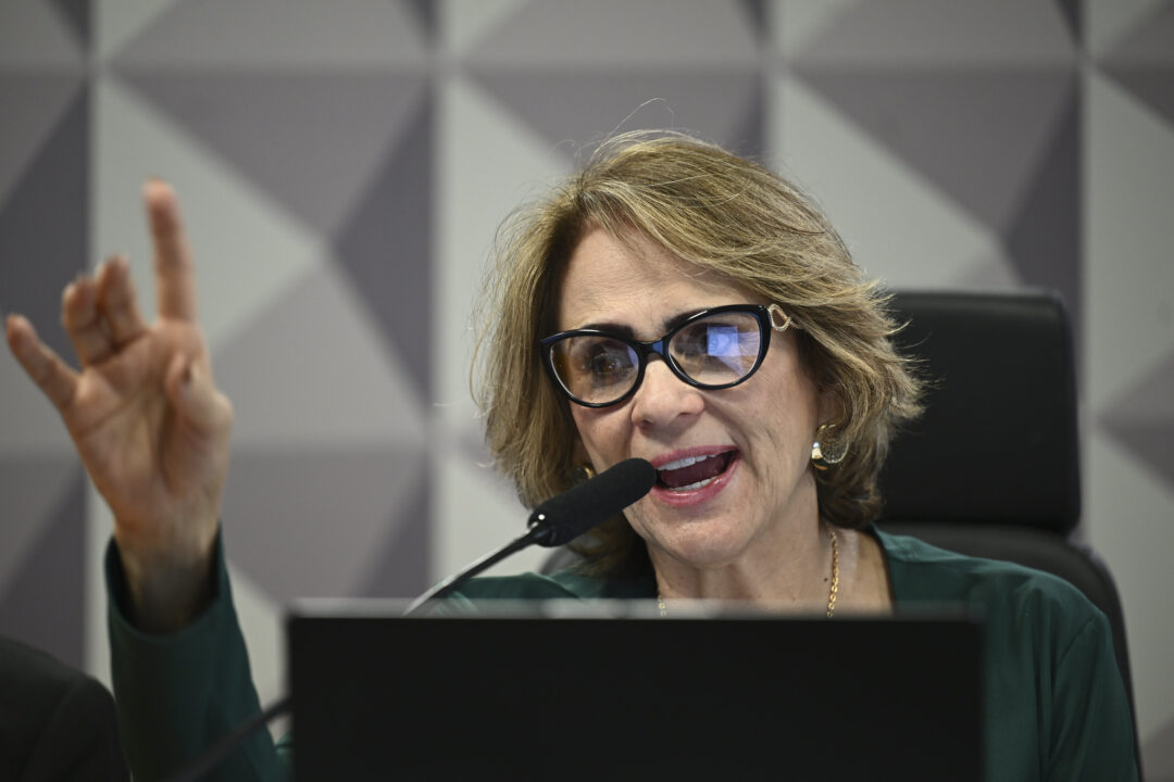 Damares cobra provas de fala de Lula sobre plano de saúde e IR