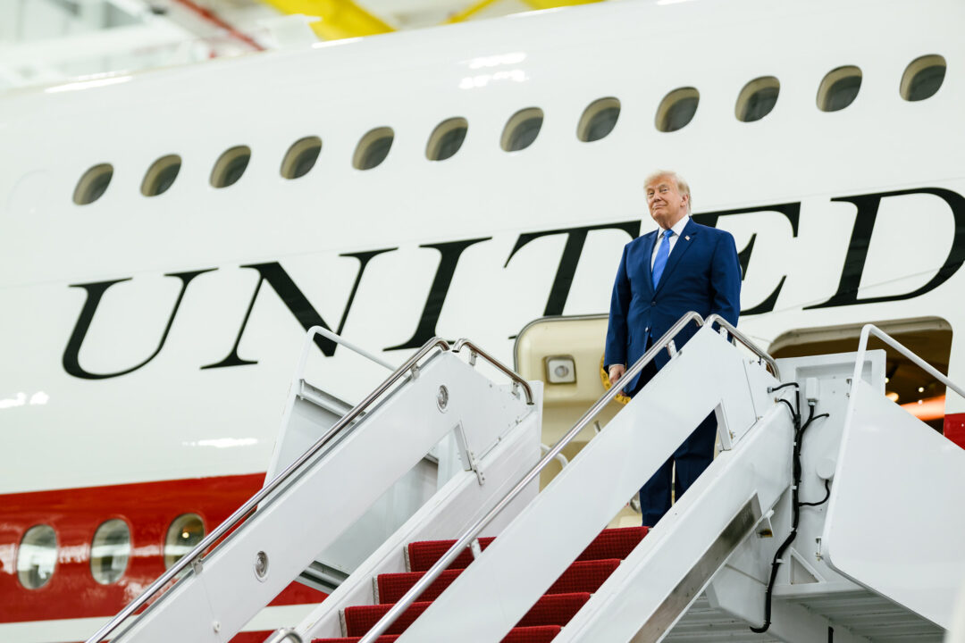 Trump ordena novos ataques dos EUA contra alvos militares no Irã