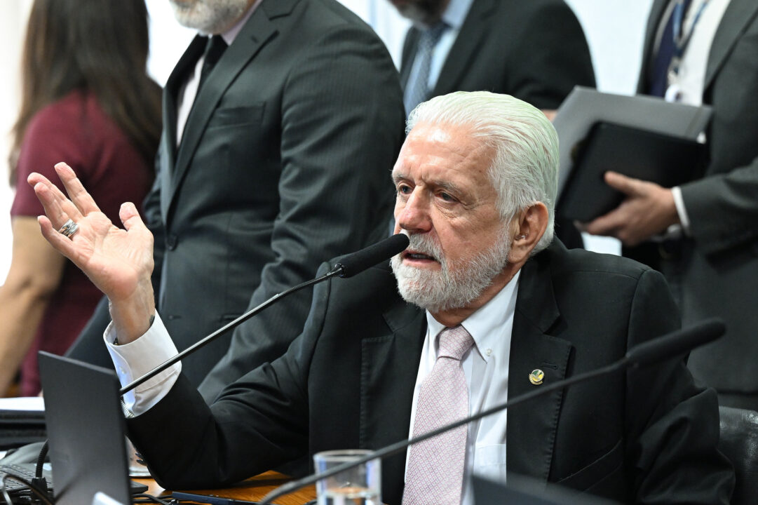 Jaques Wagner apresenta recurso para anular decisão que autorizou busca e apreensão