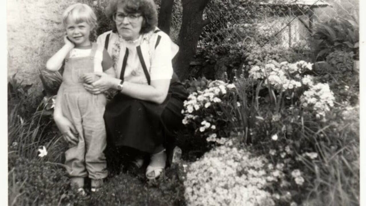 A psicologia diz que os anos 1960 e 70 formaram uma das gerações mais fortes emocionalmente da história: “não por melhor educação, mas por negligência que ensinou crianças a se autorregular”