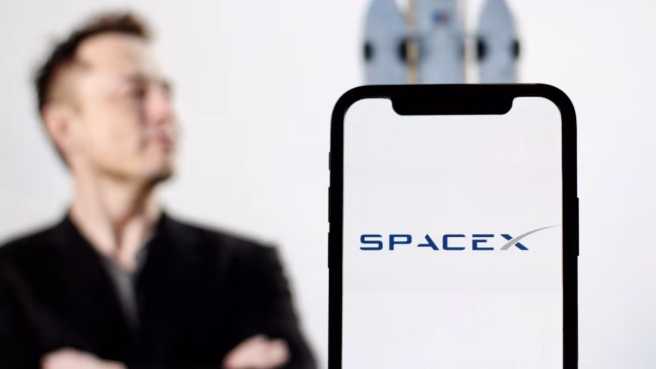 Ações da SpaceX despencam quase US$ 1 trilhão e Elon Musk dá adeus ao status de trilionário