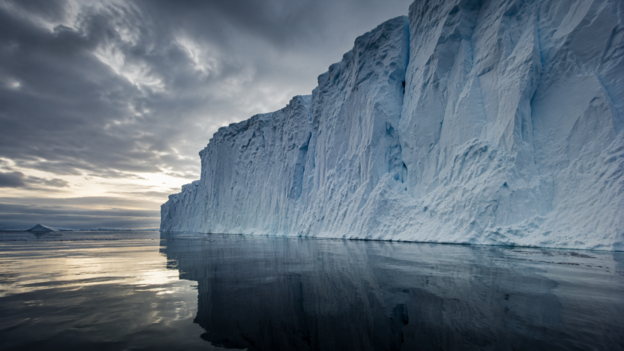 O gelo da Antártica pode estar oferecendo um aviso raro antes da pior fase da alta dos oceanos