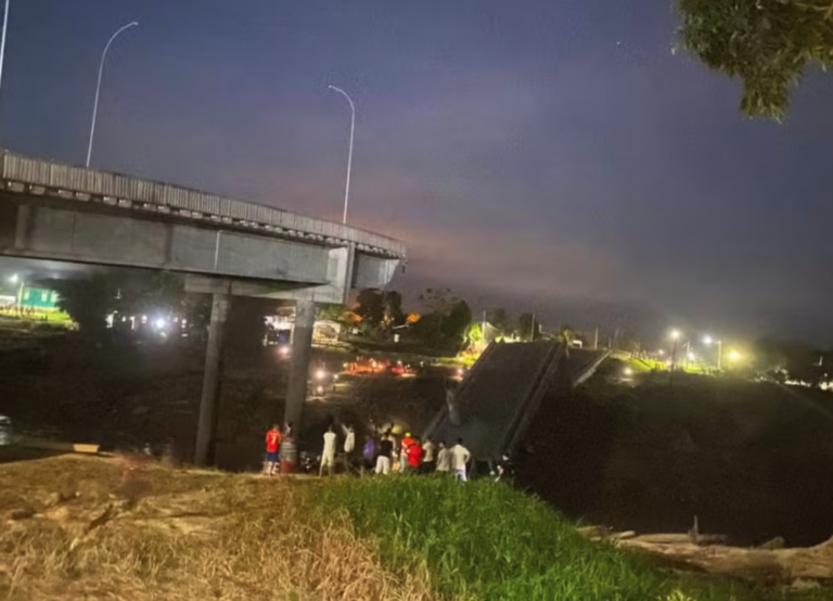 Justiça cobra plano de emergência de construtora após queda de ponte no Acre
