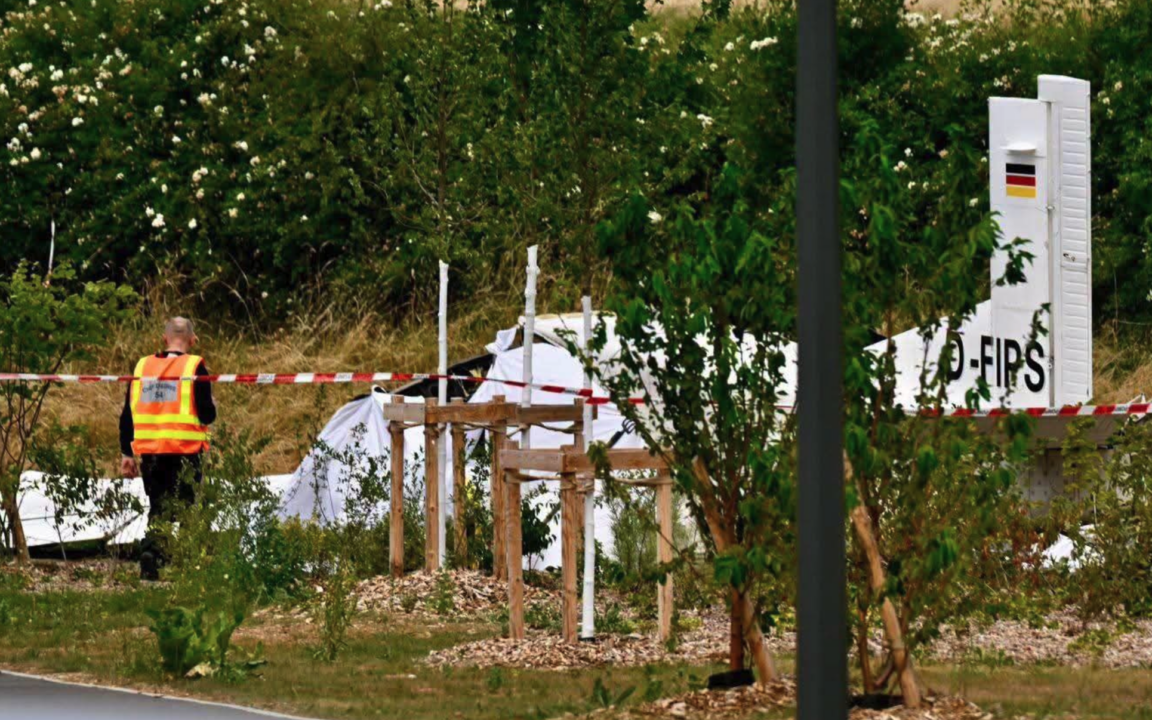Acidente com avião de escola de paraquedismo deixa 11 mortos na França