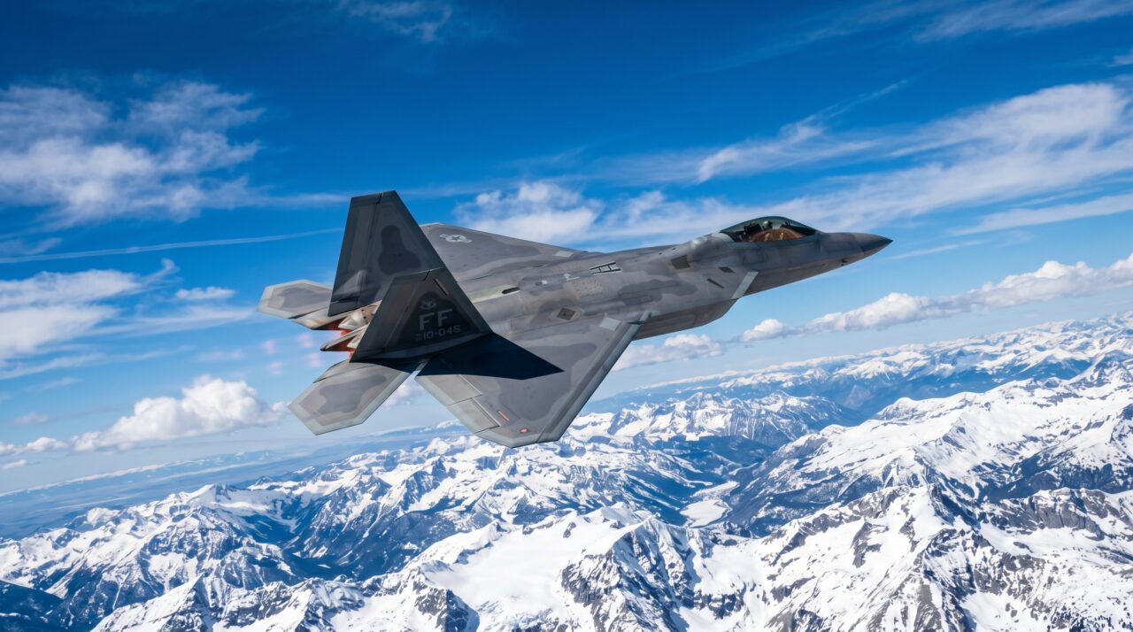 A proibição de venda do caça F-22 Raptor pelo Congresso Americano.
