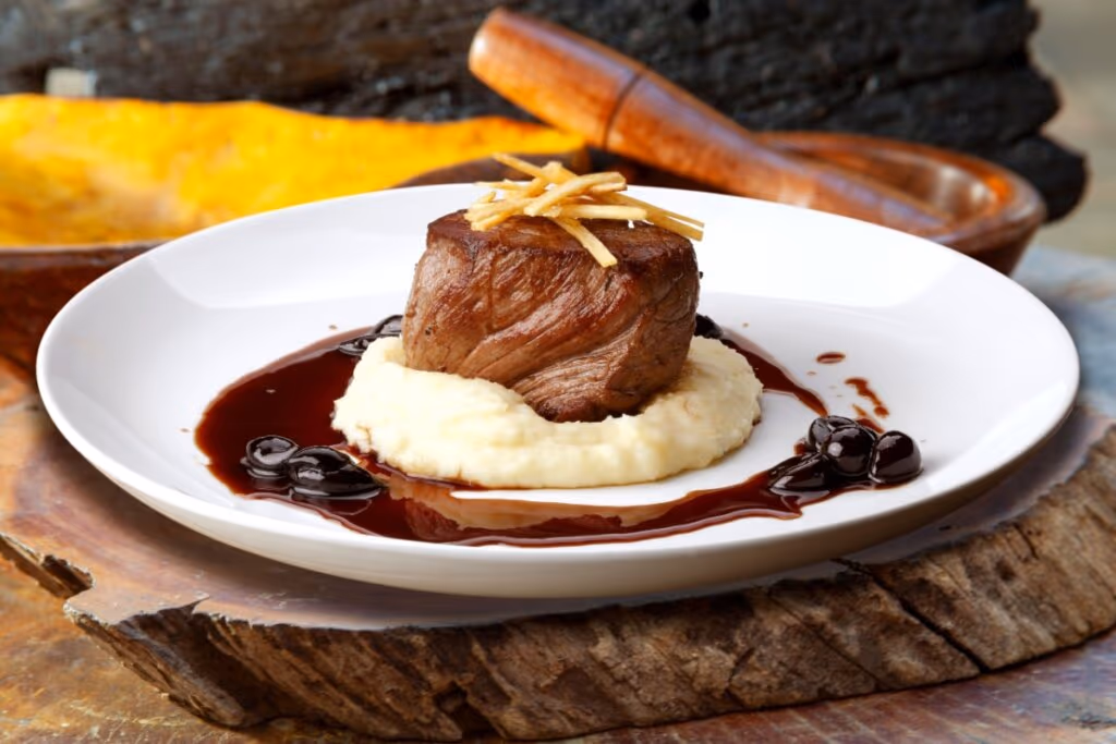 7 receitas com filé-mignon para o almoço de Dia dos Namorados