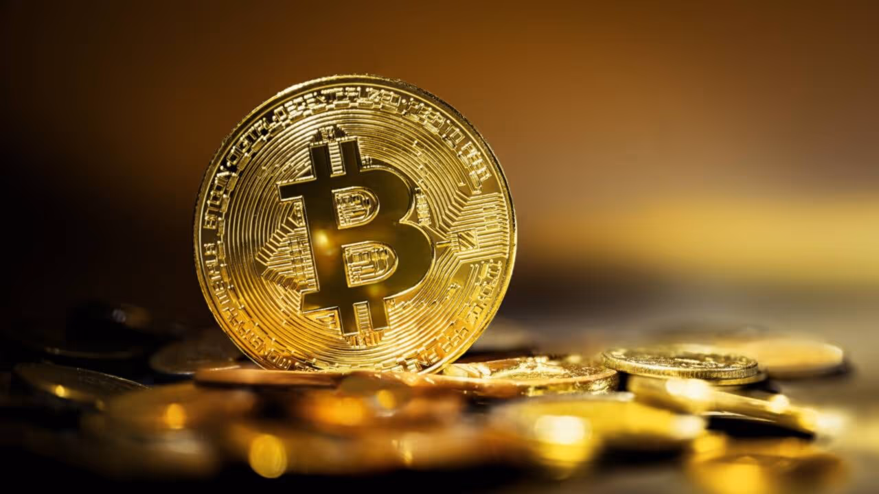 Homem que perdeu senha da carteira Bitcoin enquanto estava chapado consegue recuperar $400.000 usando a Claude AI após 11 anos de bloqueio