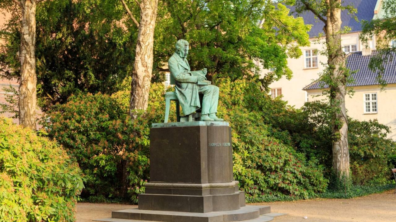 Kierkegaard, filósofo da angústia: “A ansiedade é a vertigem da liberdade”