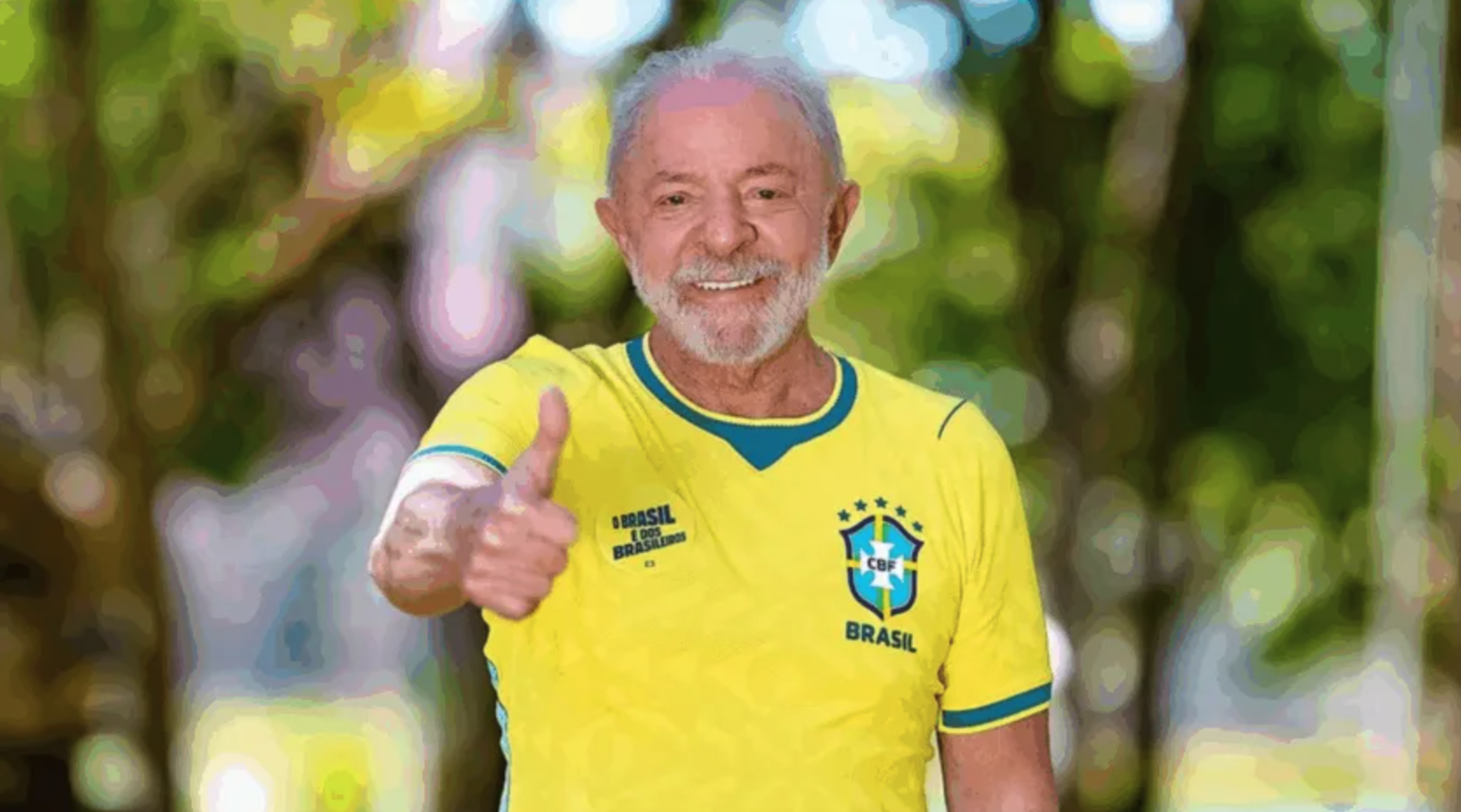 Lula adota o verde e amarelo às vésperas da Copa