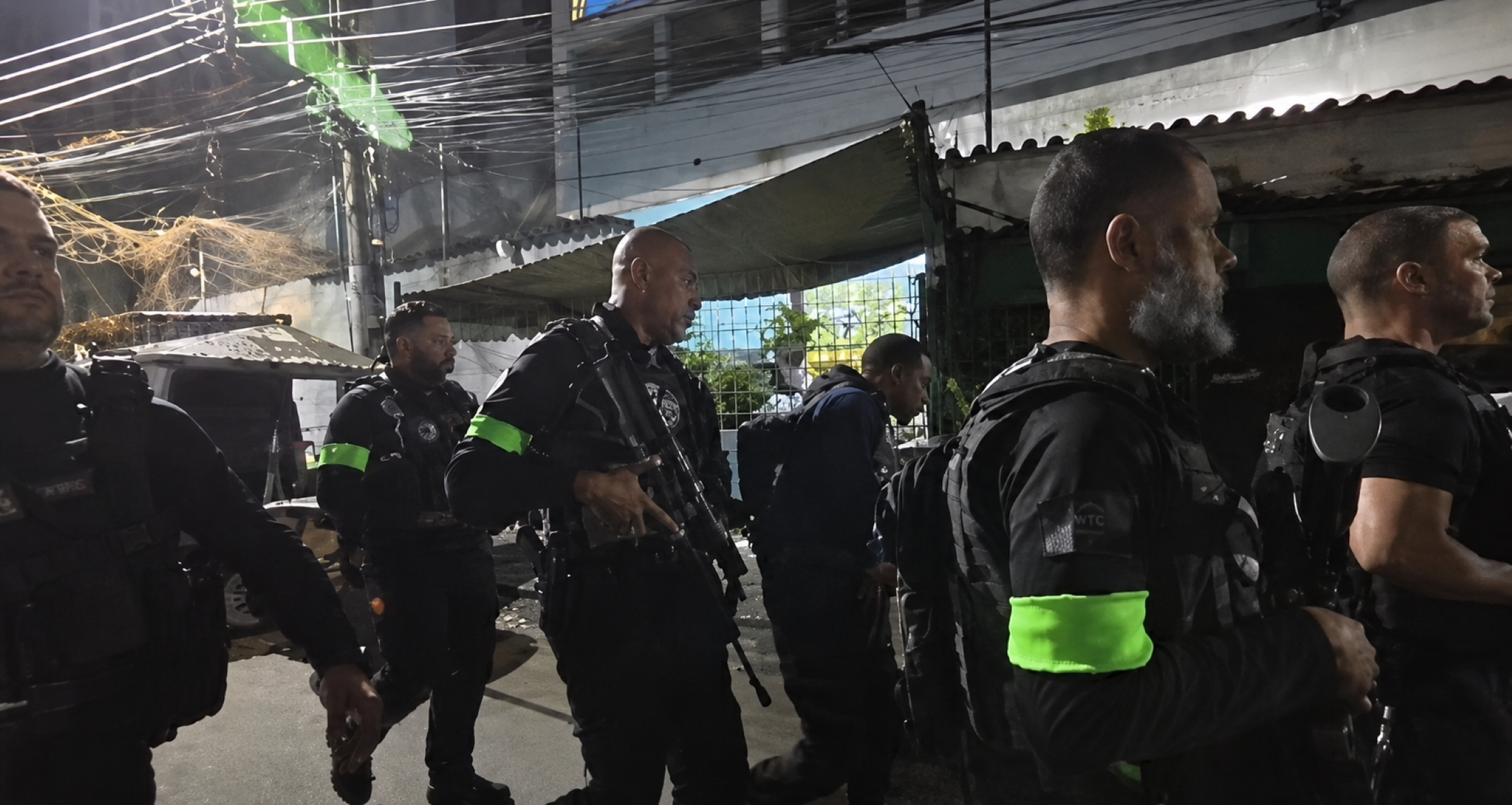 Operação Contenção: polícia busca traficantes do CV no  Morro Santa Marta