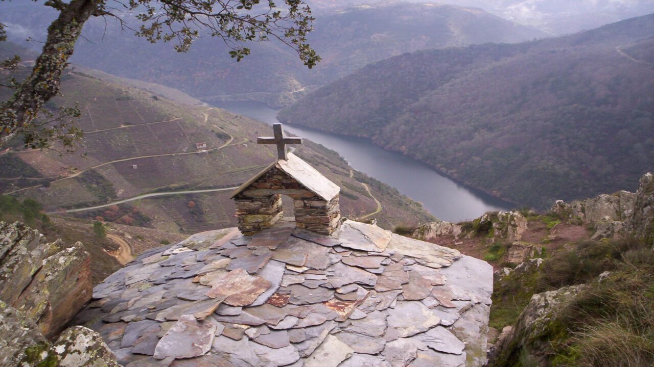 Os turistas não têm isso em mente, mas chamam de Noruega Espanhola: 26 vilarejos cheios de fiordes e penhascos