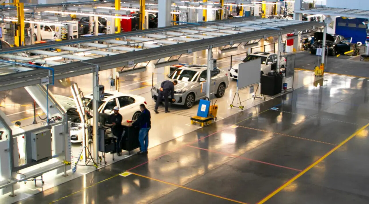 BMW reduz previsão de lucro para 2026
