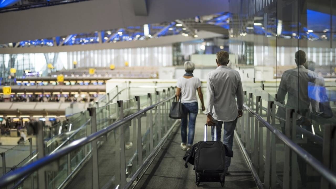 Regras dos aeroportos para pessoas com mais de 65 anos Todo essencial antes da sua viagem