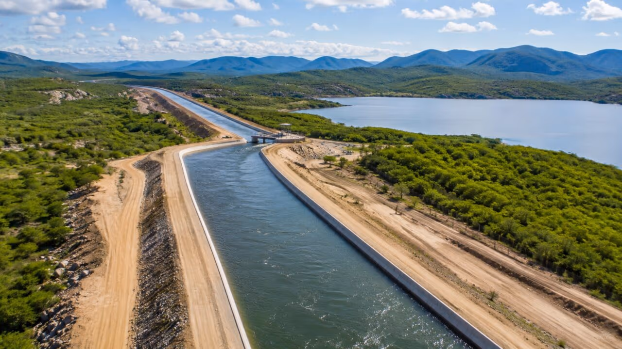 Rio artificial de 145 km construído para levar água a uma das áreas mais secas da região deixa cientistas e engenheiros incrédulos