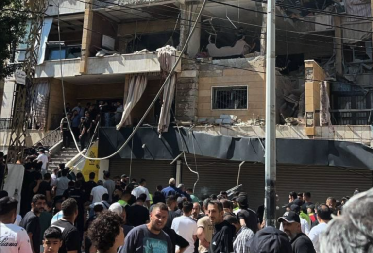 Israel bombardeia reduto do Hezbollah em Beirute