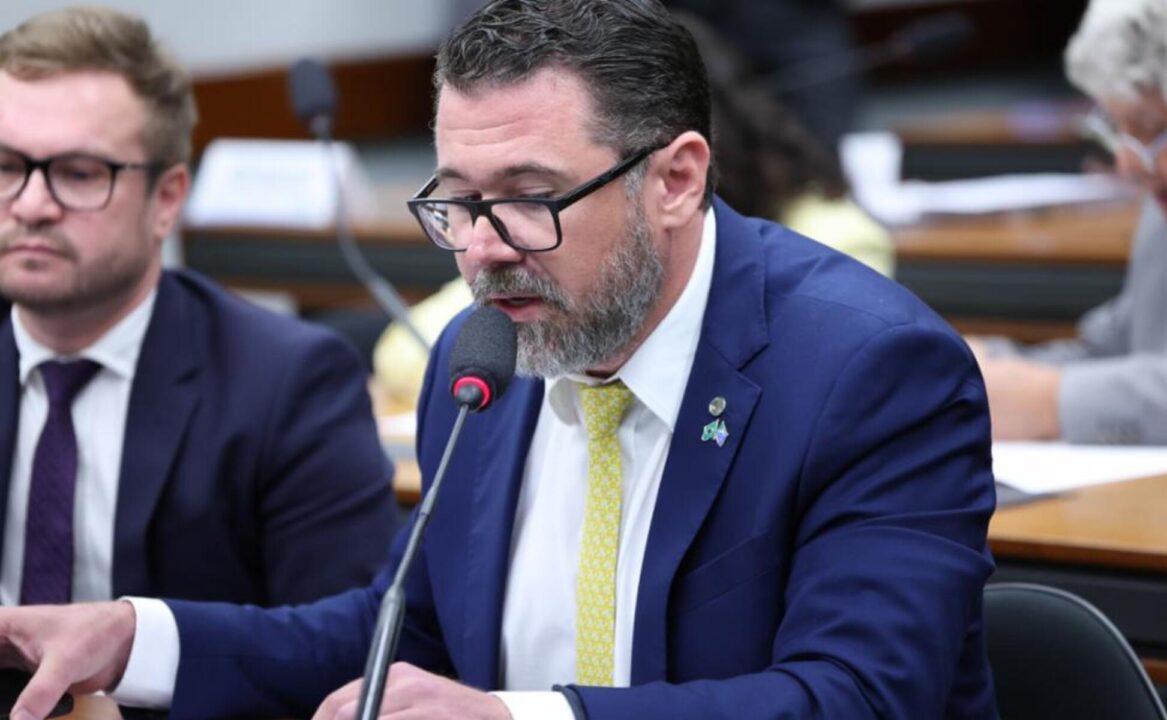 Conselho de Ética aprova suspensão do mandato de Pollon por 60 dias