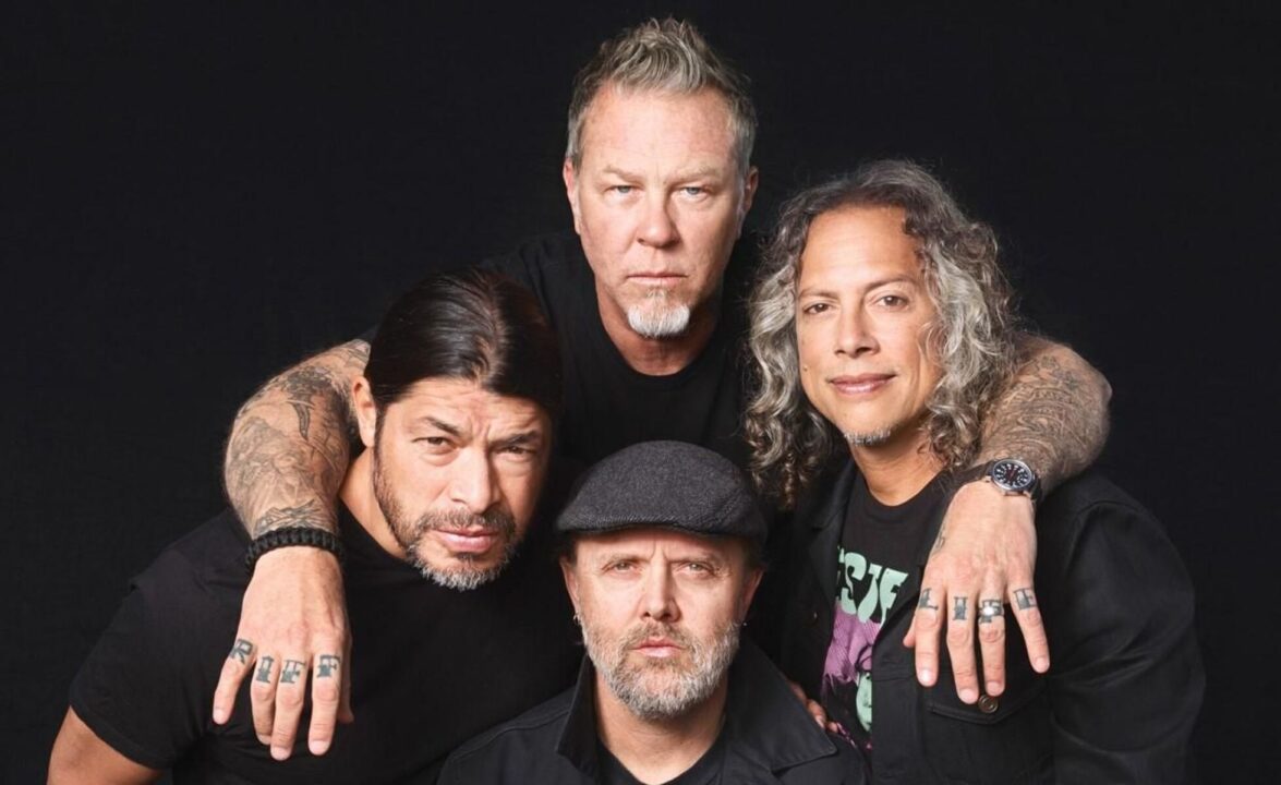 Metallica repõe estoque de banco de alimentos no País de Gales