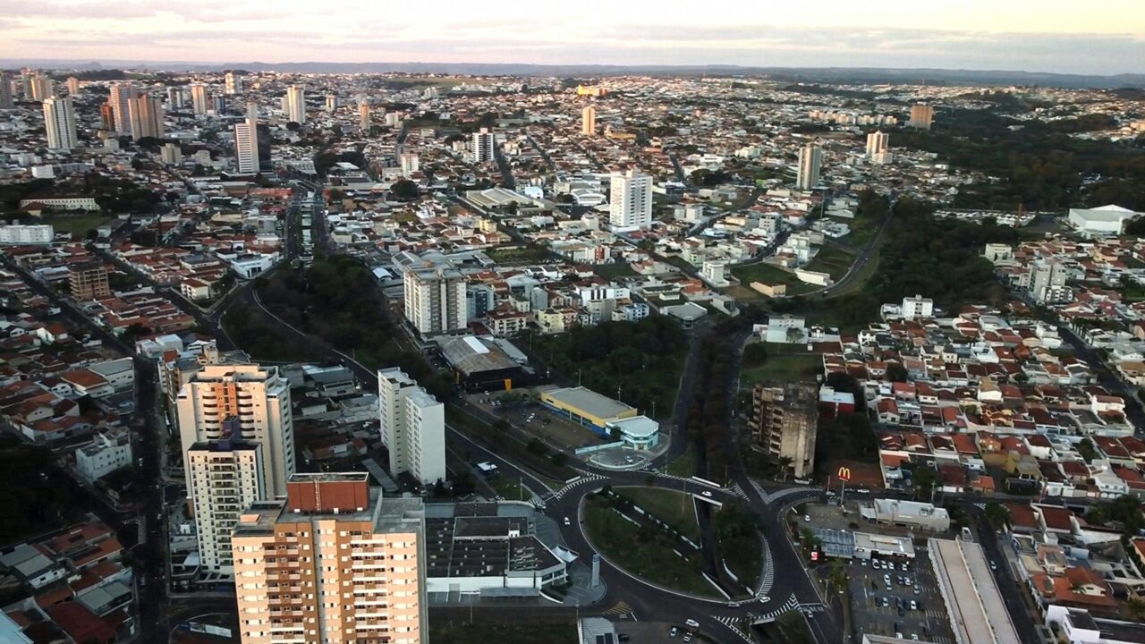 35 milhões de pares por ano e o melhor saneamento do Brasil: a capital do calçado também coleciona títulos no basquete
