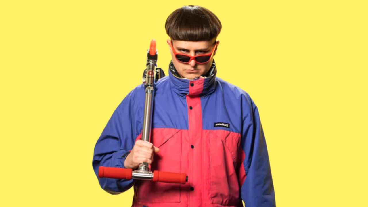 Cantor Oliver Tree está entre vítimas de acidente aéreo no Rio