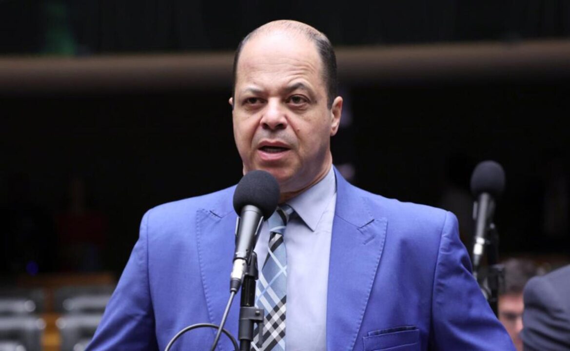 Deputado celebra avanço de PEC que reduz maioridade penal: “Sociedade quer justiça”