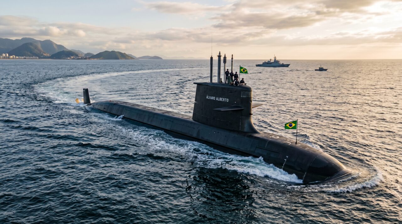 O desenvolvimento do submarino nuclear brasileiro Álvaro Alberto e seu impacto tecnológico
