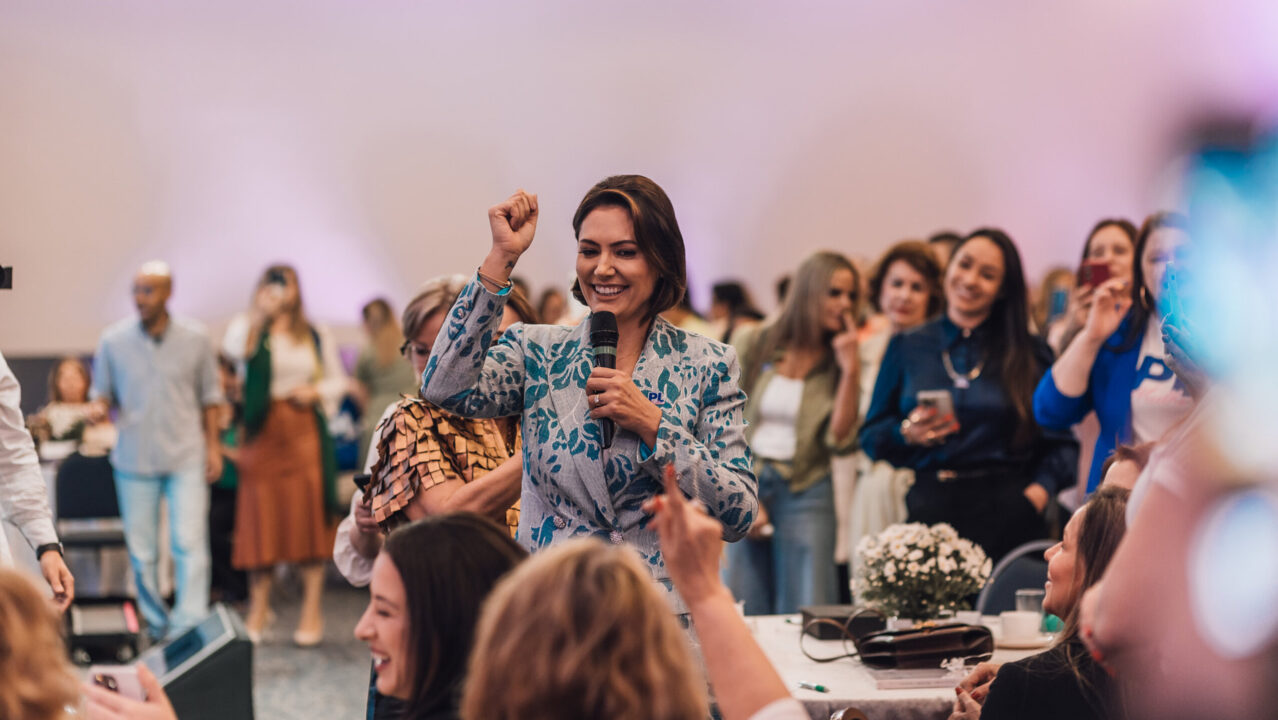 Crusoé: Vídeo de Michelle foi mais longe que carta de Bolsonaro