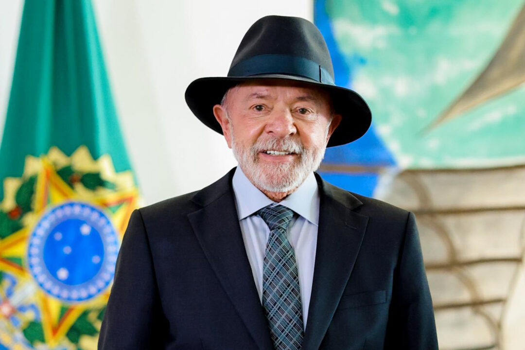 Paraguai cobra do Brasil devolução de canhões e troféus da guerra
