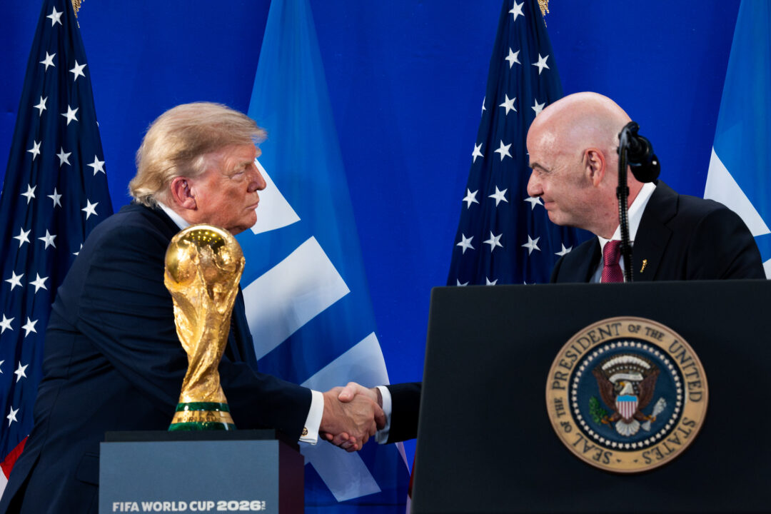 Crusoé: Trump quer o presidente da Fifa como chefe da ONU?