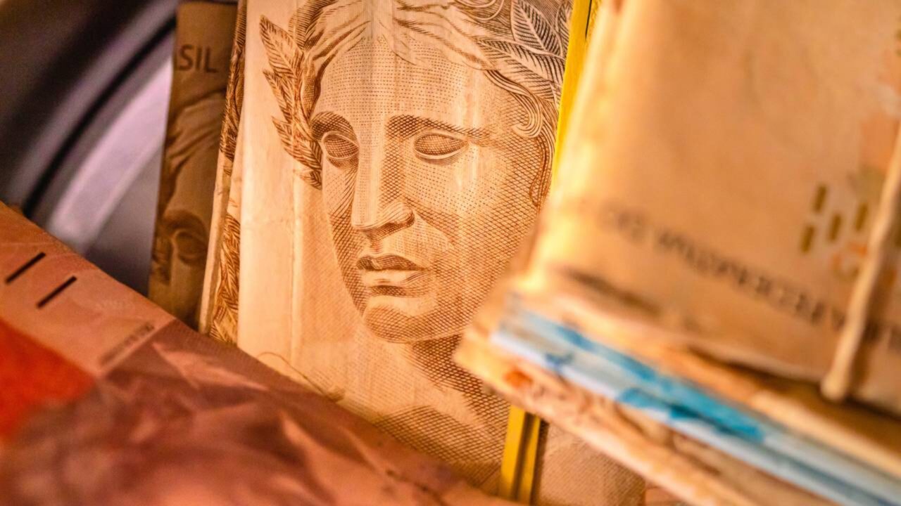 7 gastos invisíveis que estão acabando com o orçamento da sua família sem você perceber