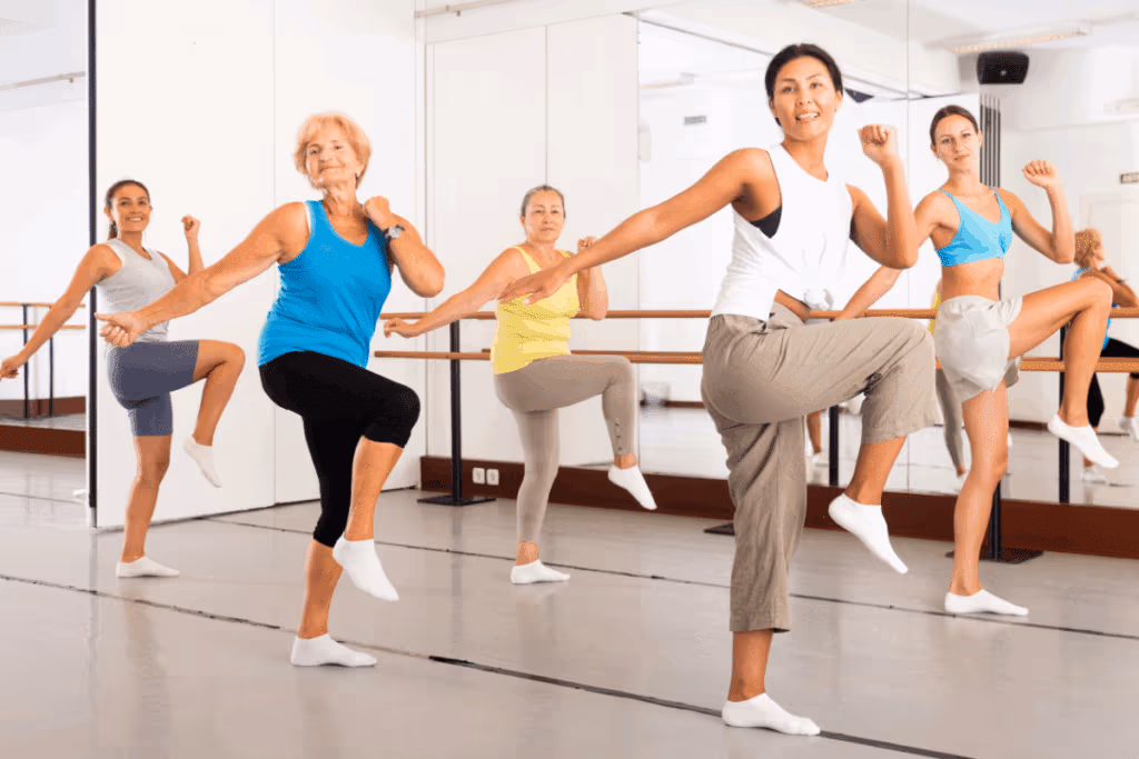 Atividade física: 5 benefícios do yoga e da dança para a saúde