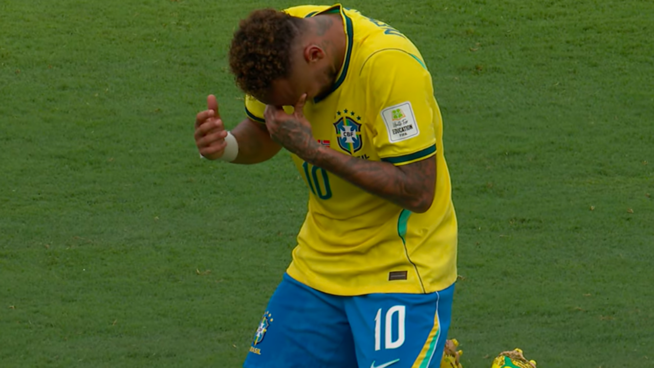 Neymar anuncia despedida da Seleção Brasileira