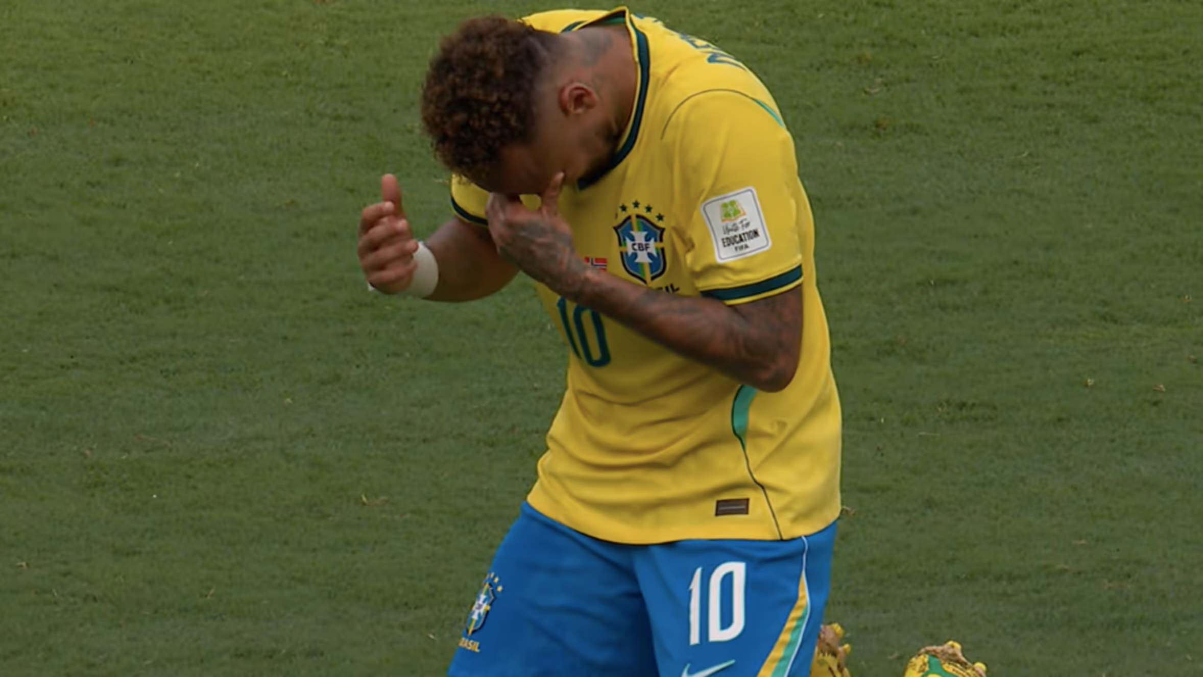 Neymar indica aposentadoria da Seleção brasileira